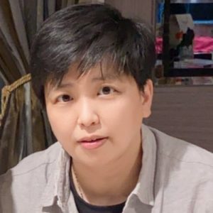 嘉熒老師照片